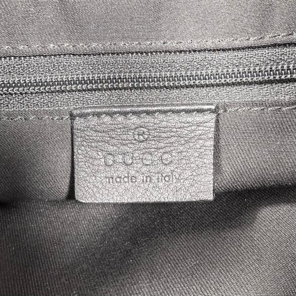 Gucci Canvas GG Abbey Hobo Bag - Picture 11 of 13